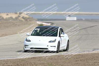 media/Oct-19-2025-Speed Ventures (Sun) [[a6e7fe67be]]/TC B/Session 2 (Outside Grapevine)/